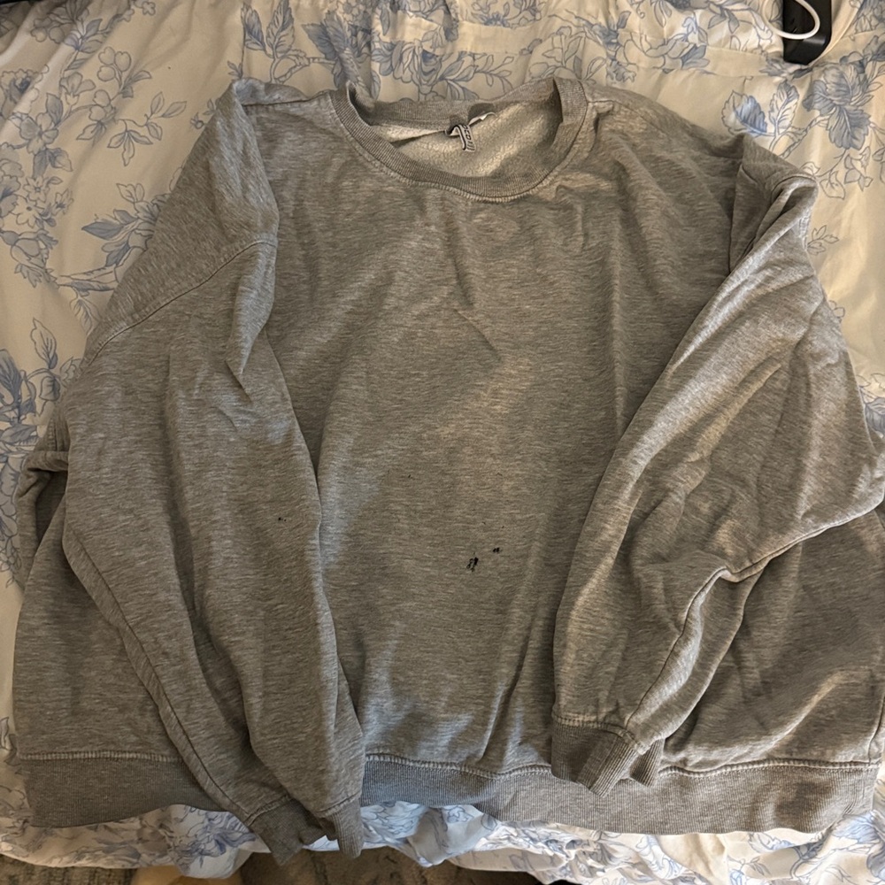 H&M Gray Men’s Crewneck Sweatshirt
